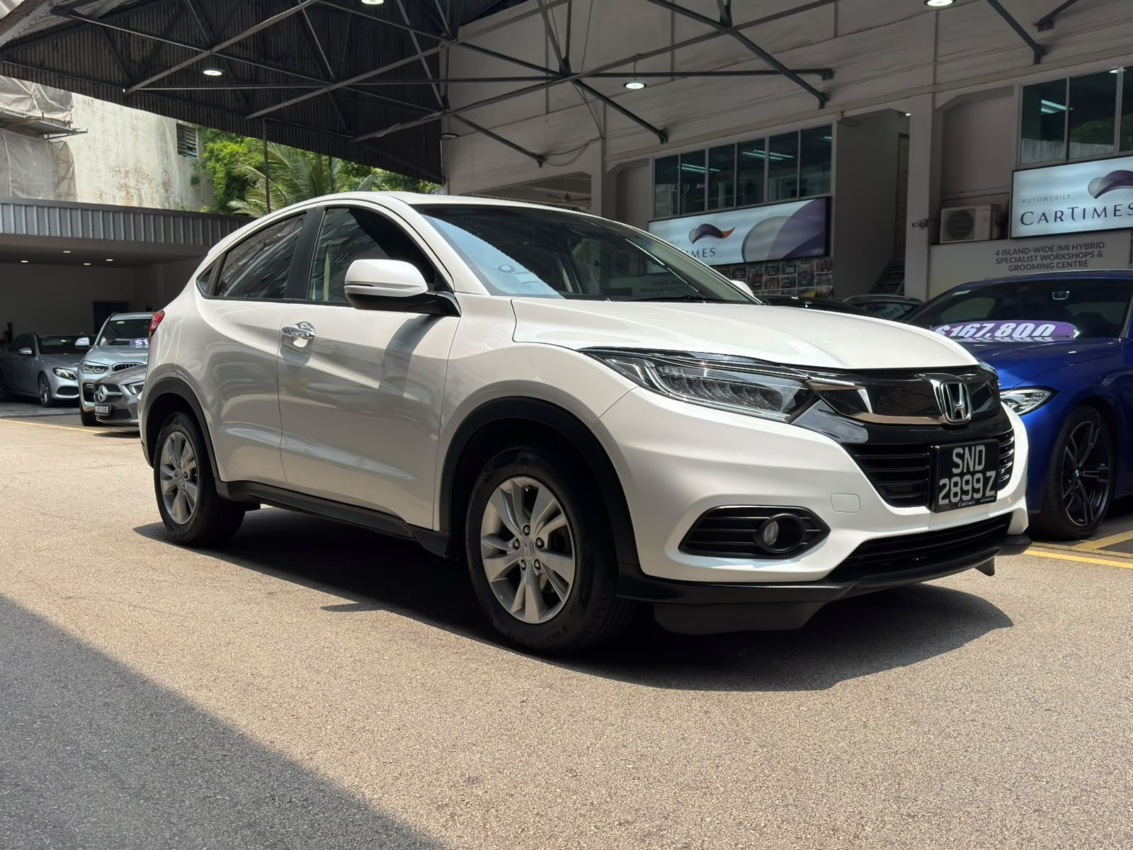 Used Honda Vezel 1.5 X for sale in Singapore